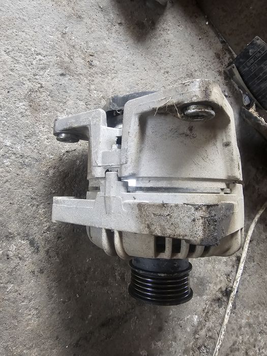 Alternator – Opel Astra H / Zafira B 1.6 16V (Z16XEP) –