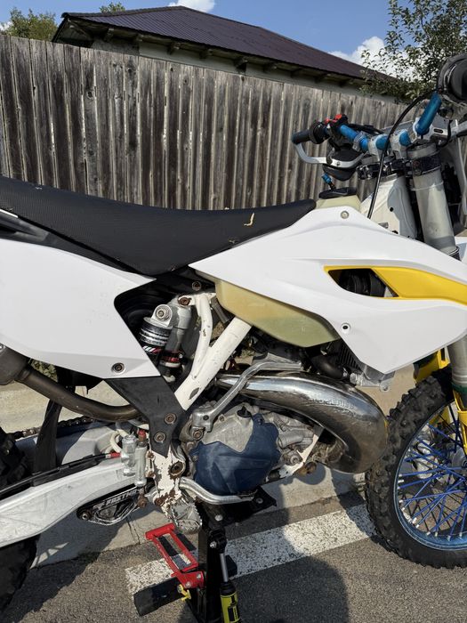 Vand Husqvarna TE300 ,Cu ACTE