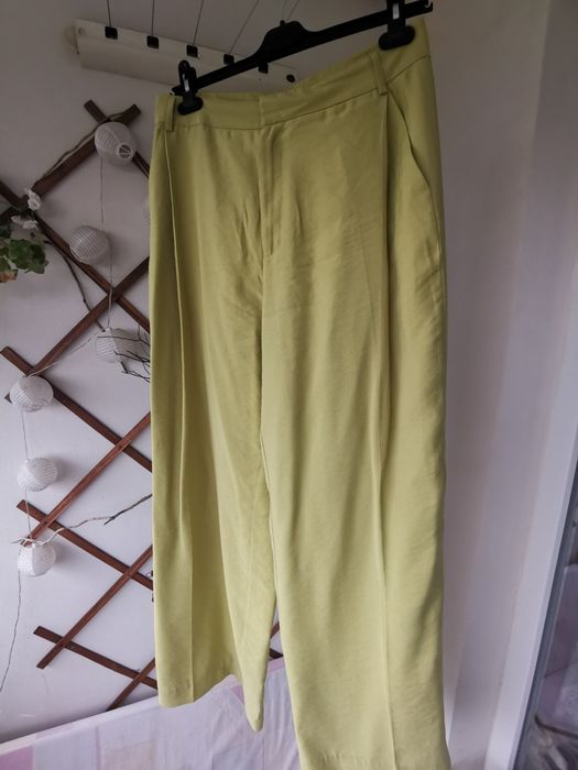 Дамски панталон Zara