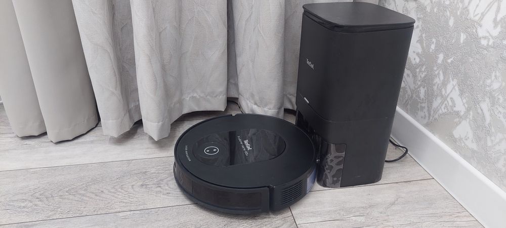 Продам робот пылесос