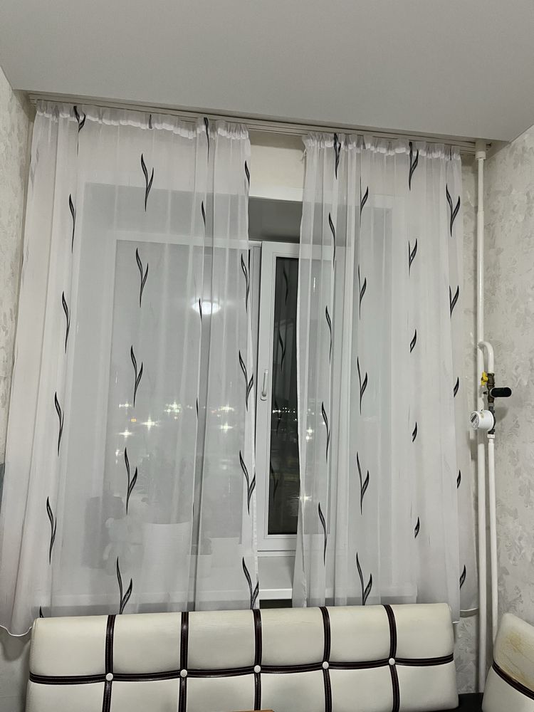 Продам тюль на кухню