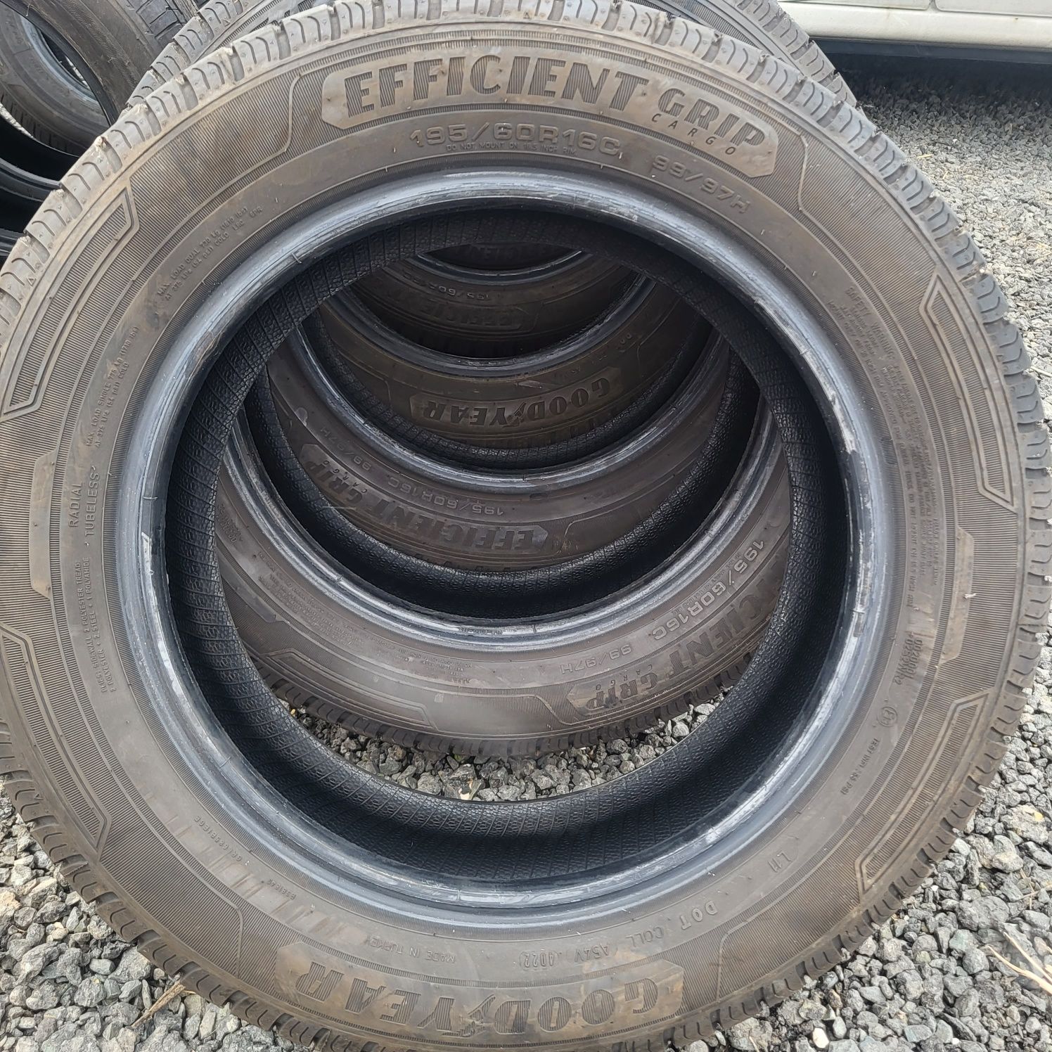 Anvelope vara Goodyear EFICIENT GRIP DOT 2022/195 60R16 C