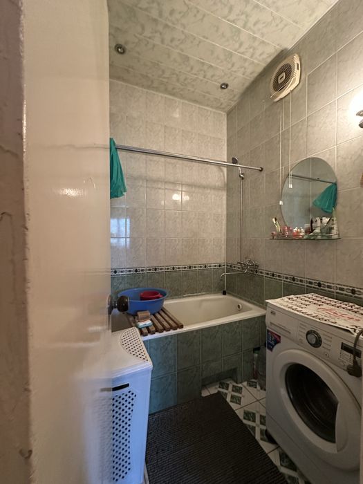 Чиланзар 18.  3комнатная квартира.