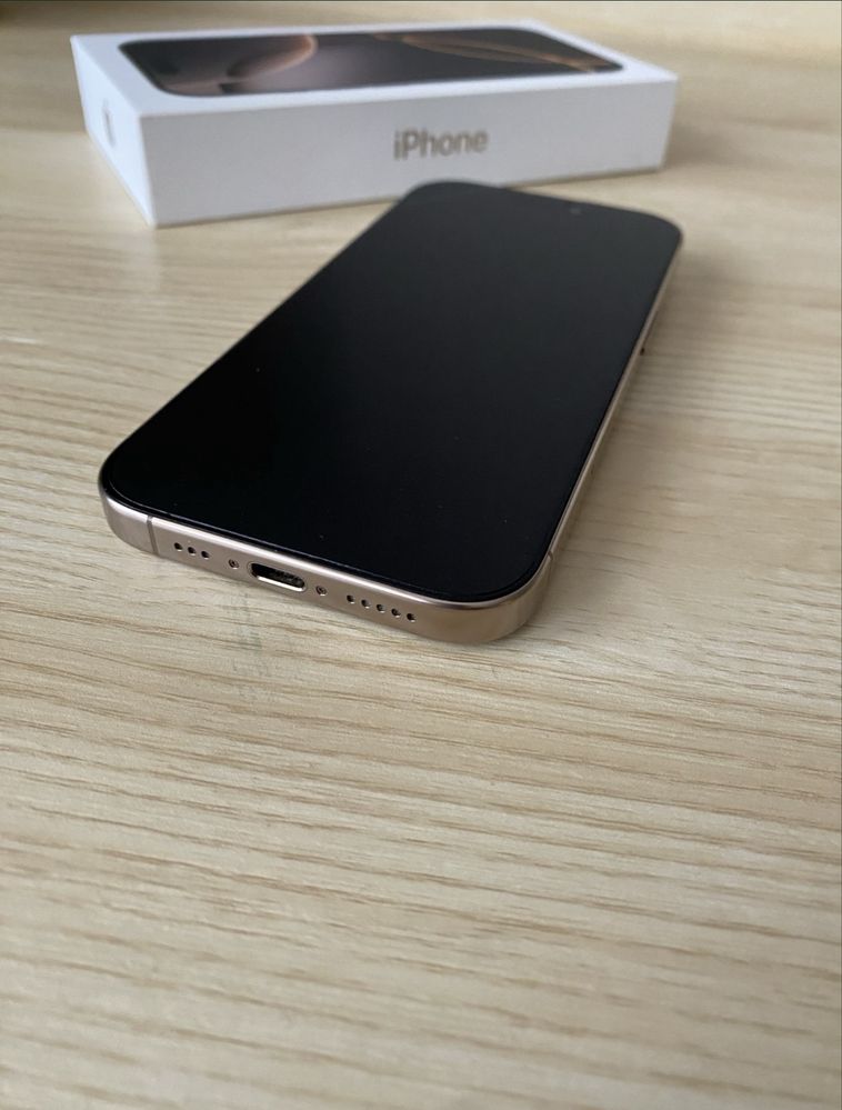 Iphone 16 Pro 5G,128 GB,CA NOU,garantie Emag 18 luni
