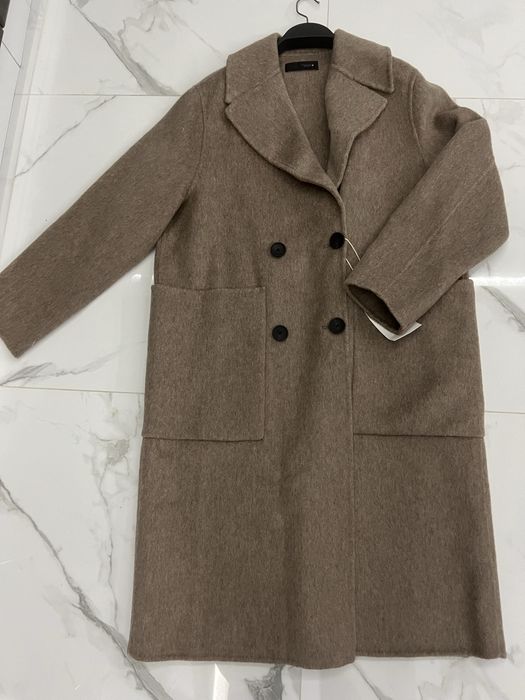 Дълго палто Zara