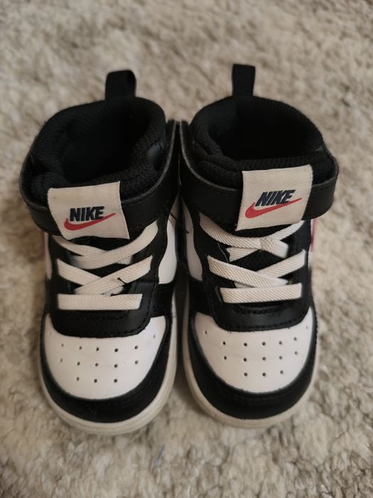 Маратонки nike, puma, adidas