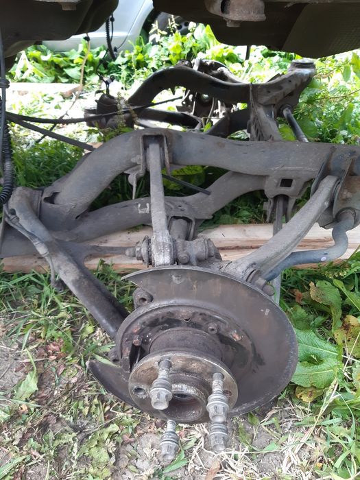 Punte spate brate spate fuzete spate VW TOUAREG 7L 2.5 BAC