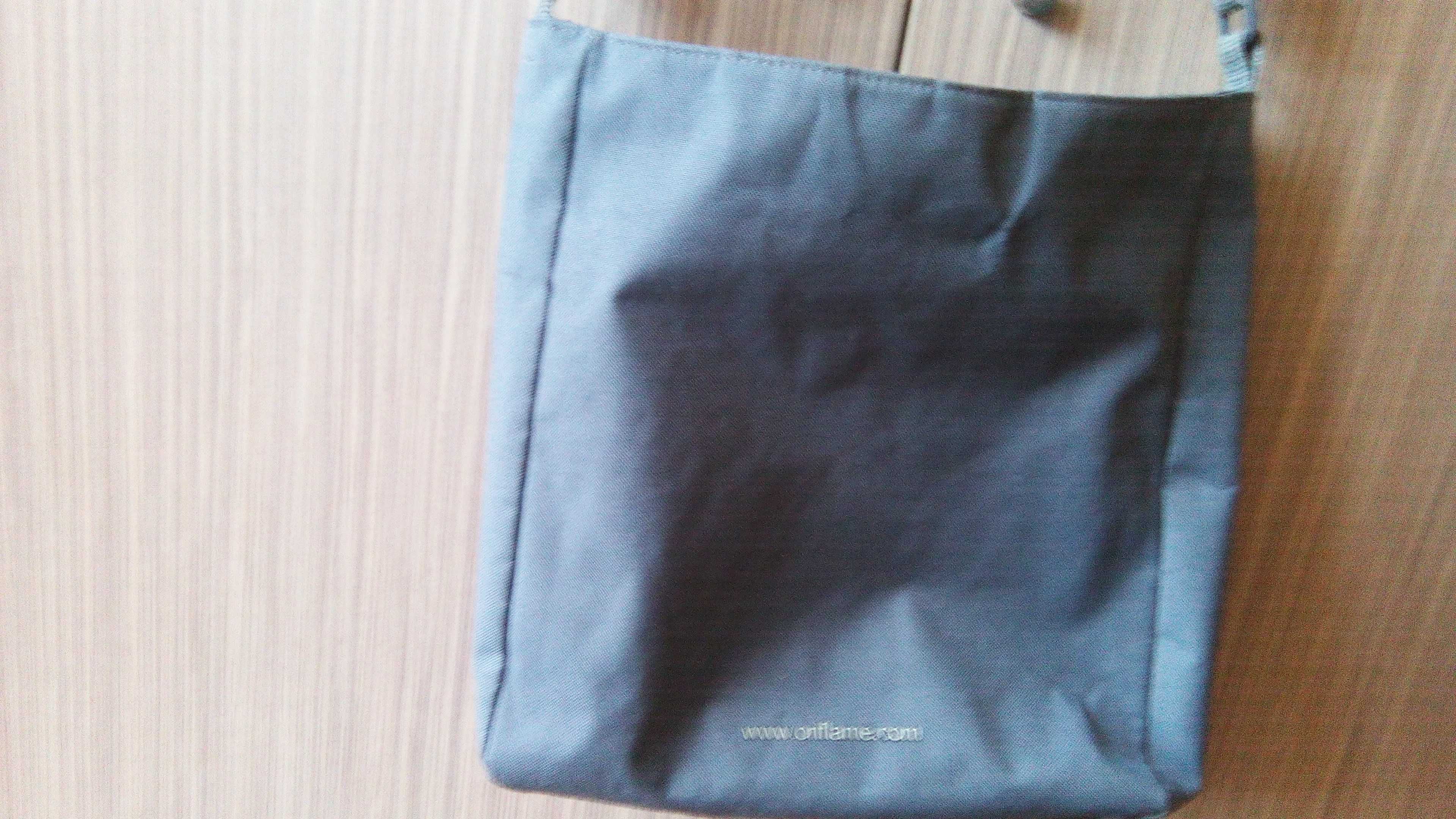 Чанта About you и Нова бежова чанта с принт + подарък чанта Орифлейм
