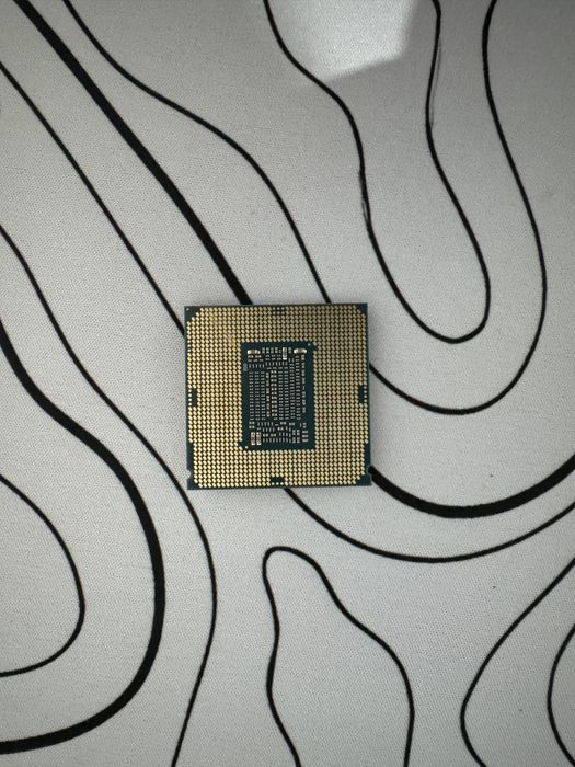 Продается процессор i5 9400f