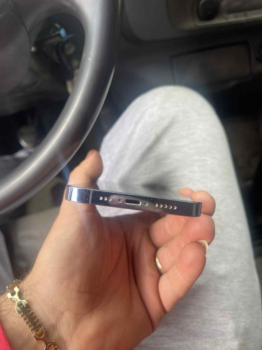 Vand Iphone 13 pro