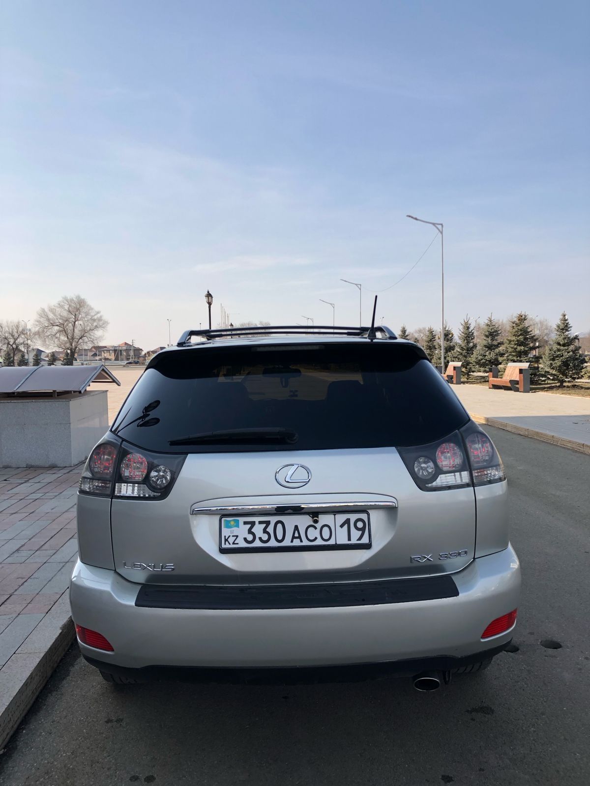 Продам Lexus RX330