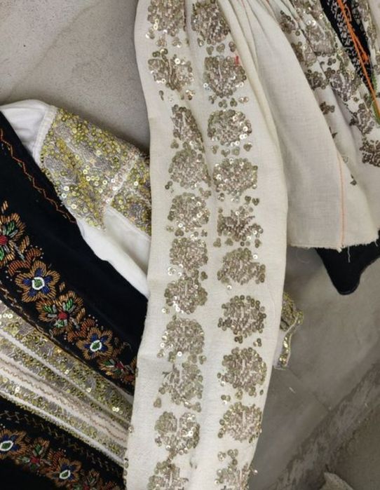 Costume traditionale vechi