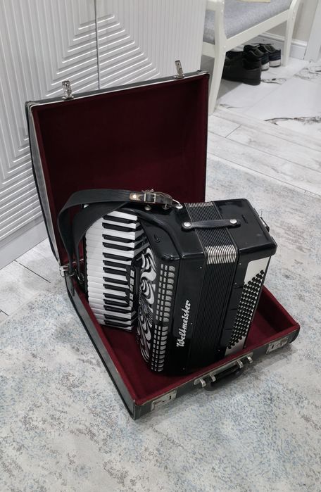 Аккордеон Weltmeister