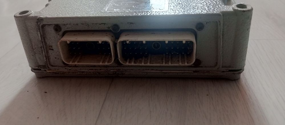 Эбу-Джон Дир контро-р