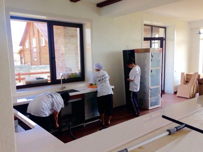 Клининг Алматы услуги. Уборка домов квартир офисы торговые помещения