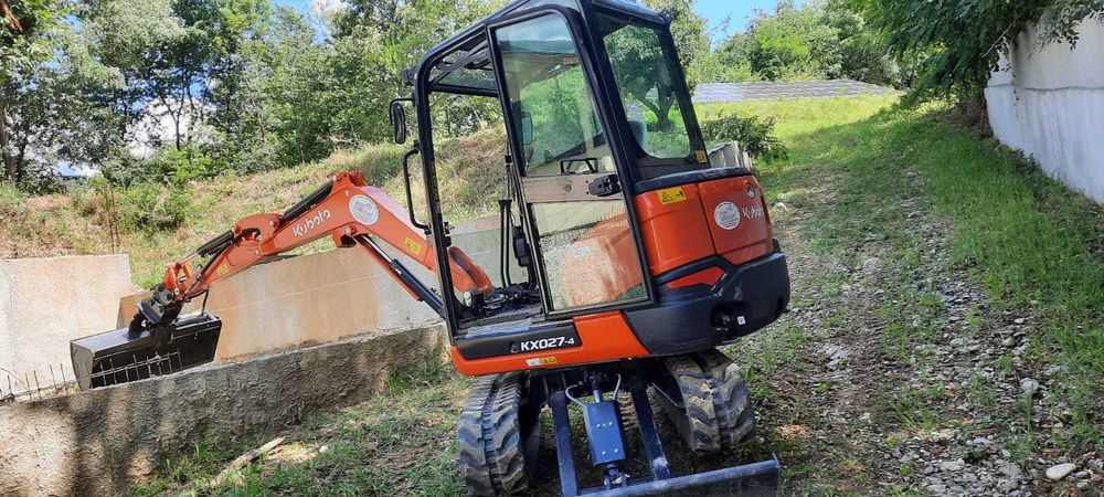 Executam lucrari diverse, excavator 2,7 tone, Targoviste , Dambovita