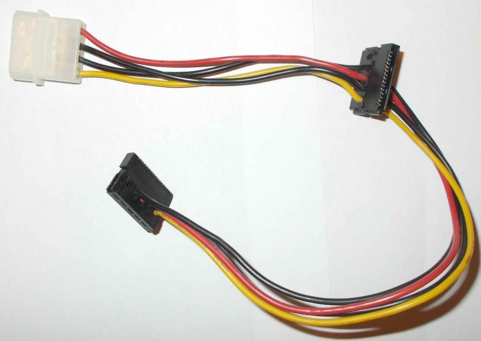 Adaptor MOLEX - 2 Sata 1buc NEGOCIABIL Transport GRATUIT