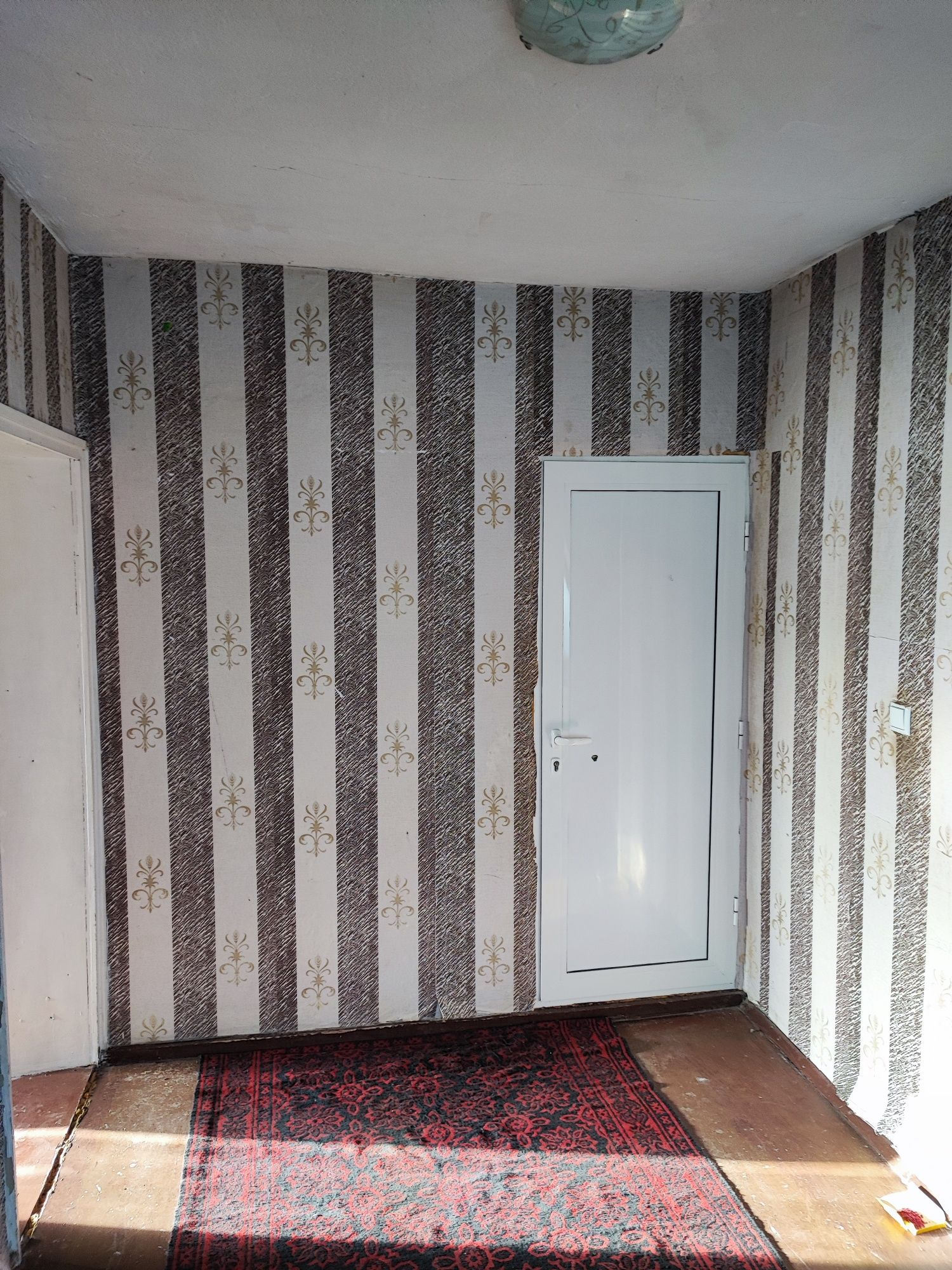 Продава КЪЩА,с.Стряма,област Пловдив