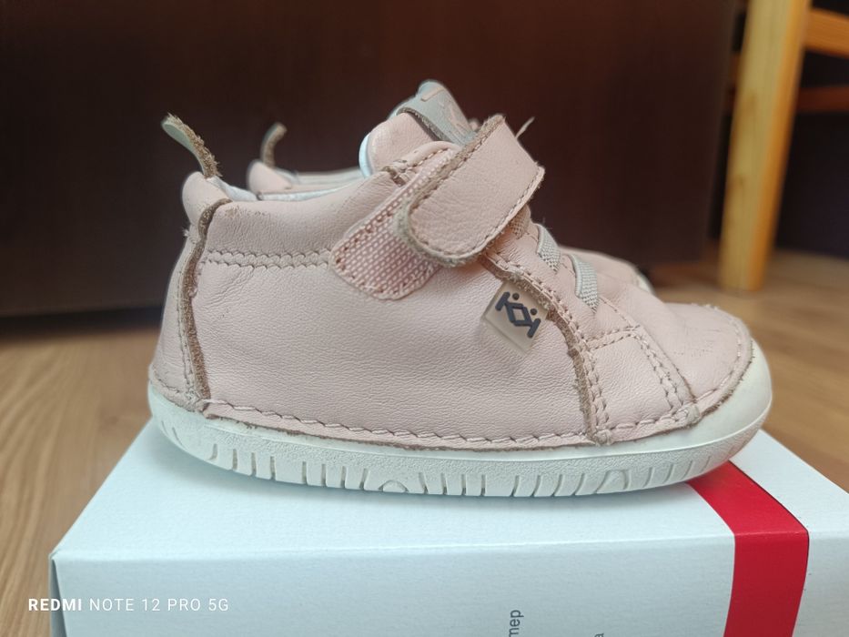 Детски обувки Колев и Колев кожени и маратонки Mat star