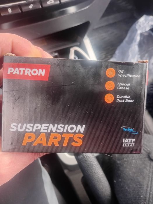 Продам шаровые на митсубиси оутлендер новые