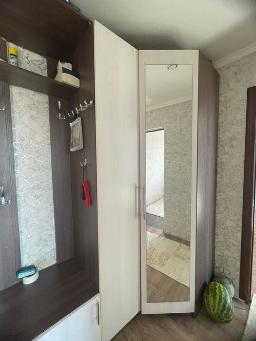 Продам  прихожую в отличном состоянии