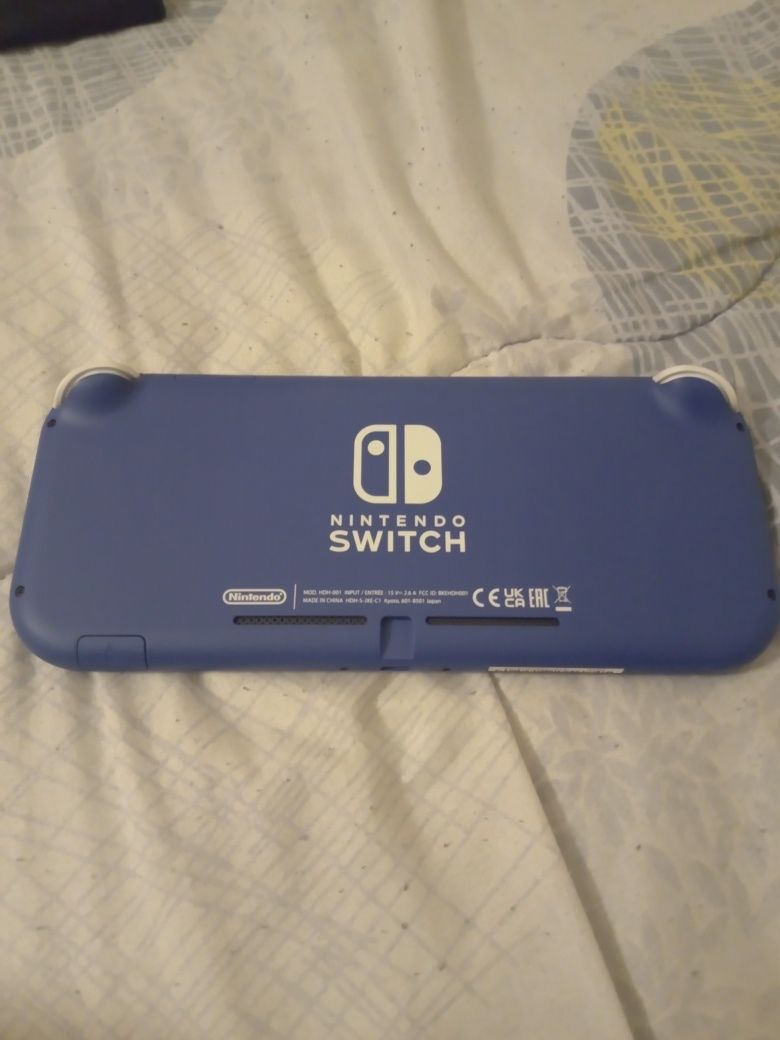 Nintendo switch lite с калъф