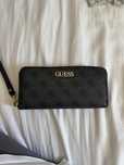 Портмоне на guess