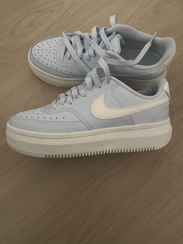 Nike Court Vision Alta