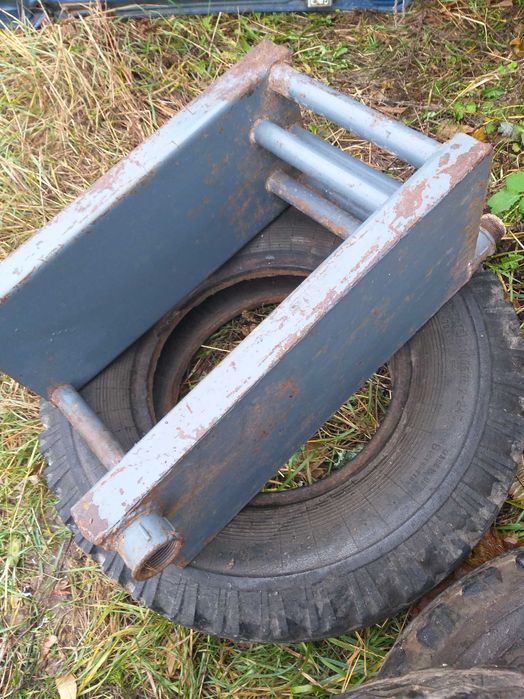 Котел  печного  отопления  под уголь, дрова, газ. Заводской