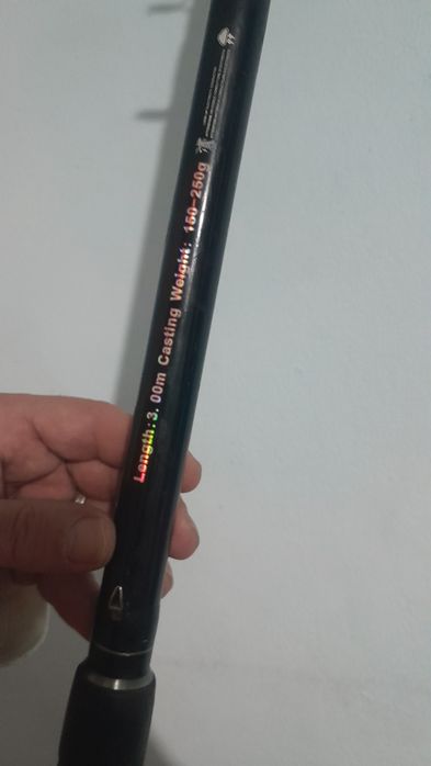 Vind  set pescuit 2 bete si multe altele 1 prajina