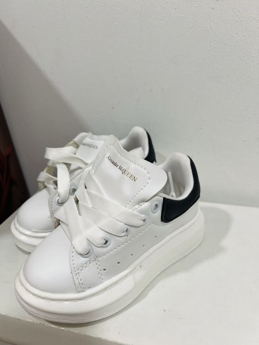 Adidasi copii Alexander McQueen