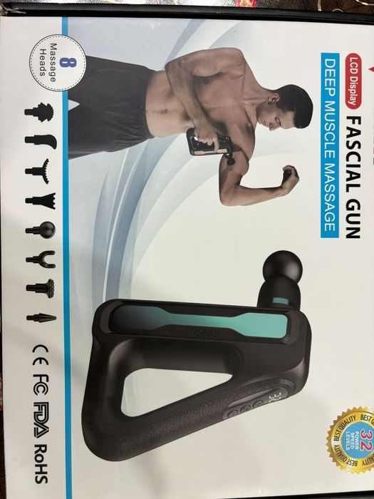 Портативный массажный пистолет для мышц