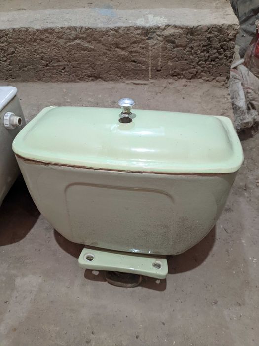 Бачок для унитаза, советский.