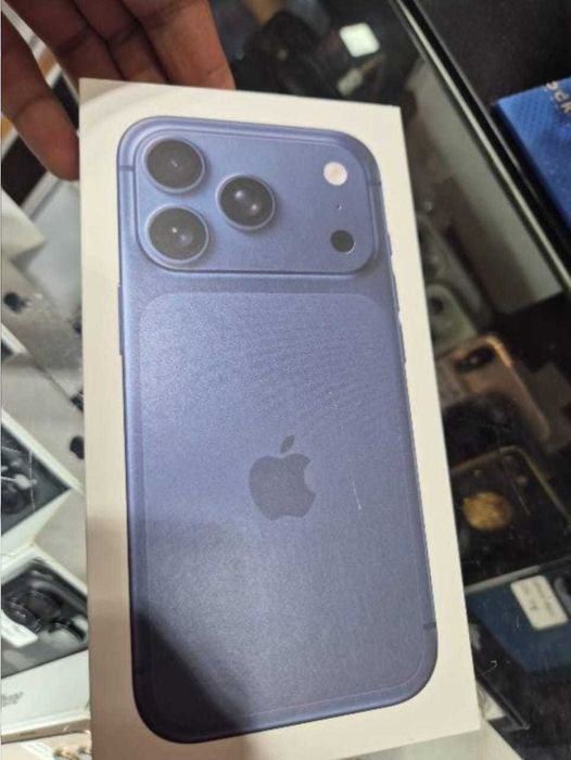 Новый iPhone 17 Pro 256