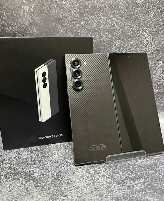 Продам Samsung Z Fold 6 12/512 gb carbon
