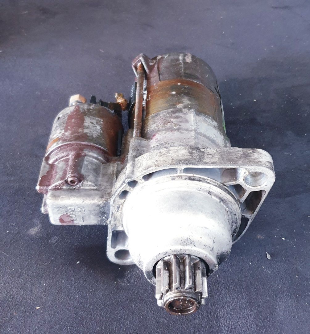 Electromotor vw pasat b6 2.0 140 cai