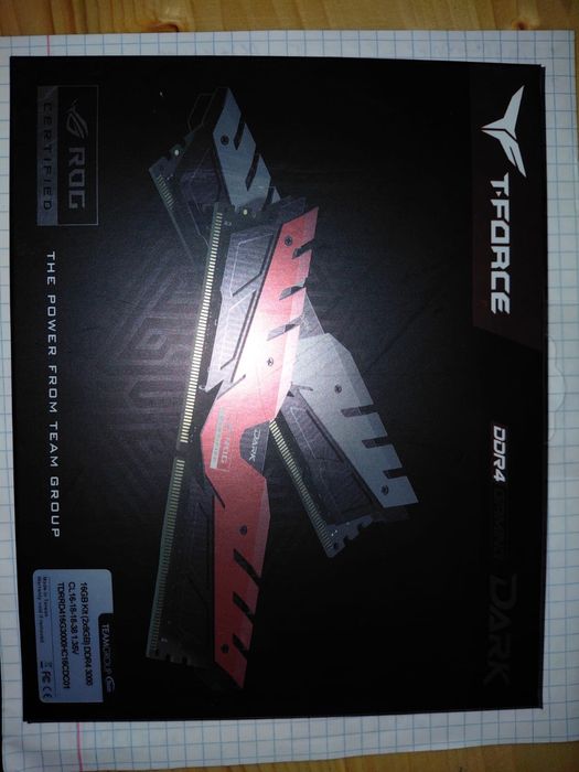 Продам оперативную память новая