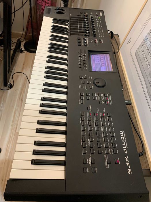 Yamaha Motif XF 6 Music Synthesizer 512M RAM cu Husa - Orga Clapa