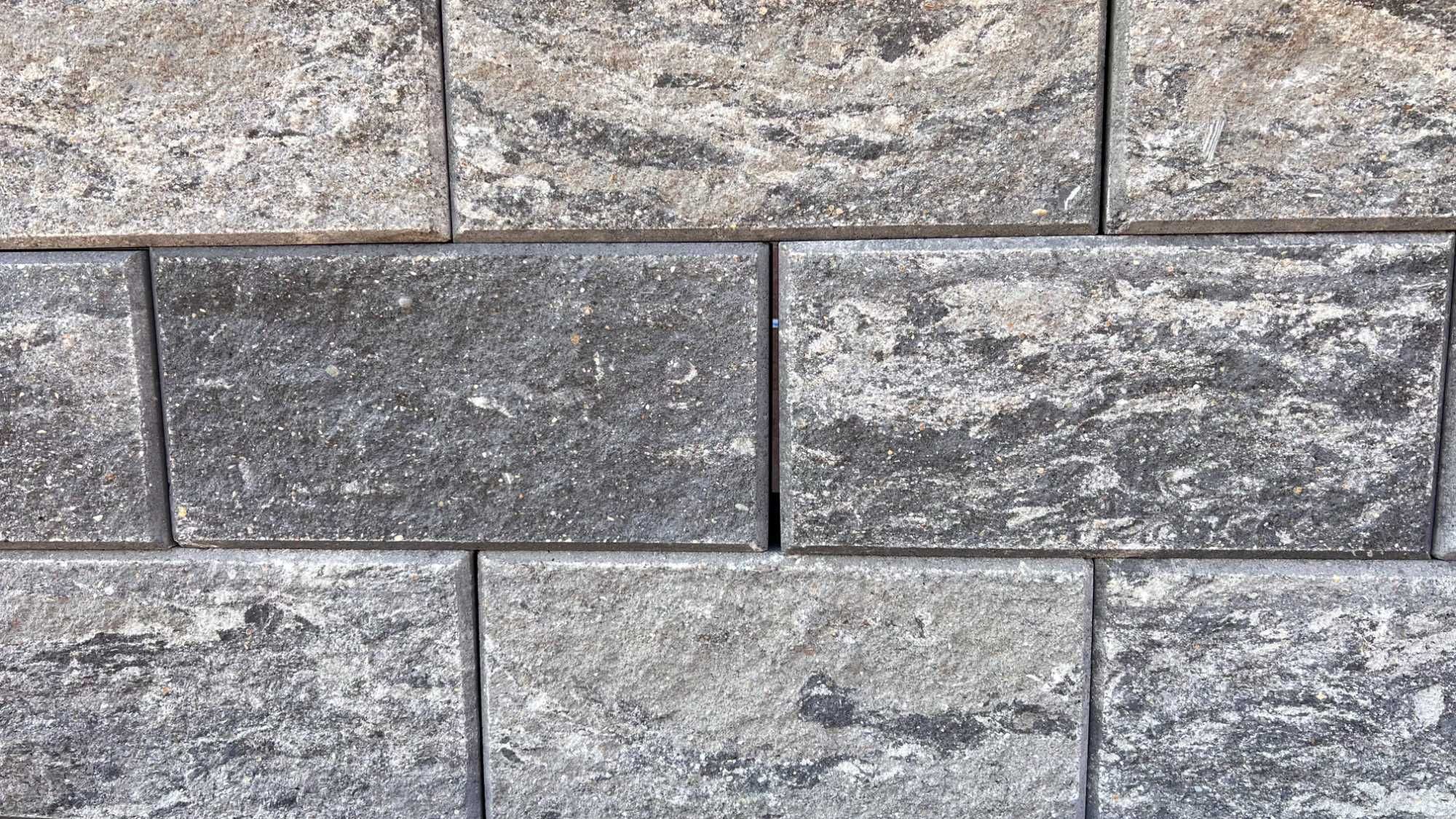Gard Finisat ASPECT PIATRA Splitat din Boltari Finisati "QUARTZ"