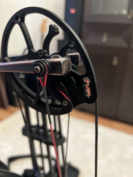 Hoyt carbon element ready to shoot