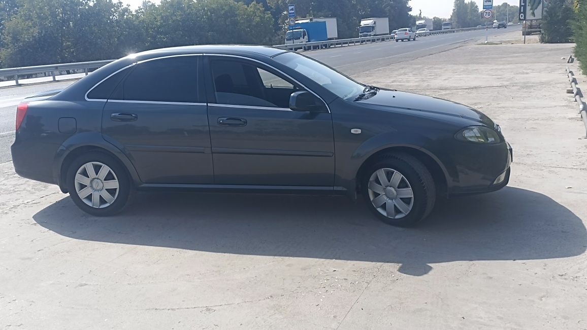 ,JENTRA Sotiladi Продаю свой авто Ласетти