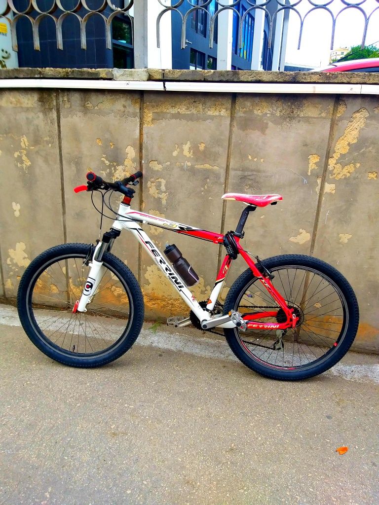 Велосипед Ferrini F3 26 цола - рамка 48см