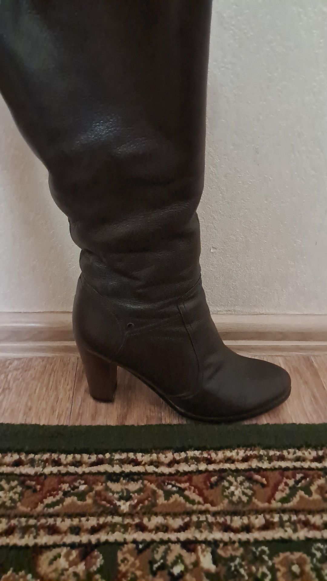 Сапоги зимние кожа 39-40 рр