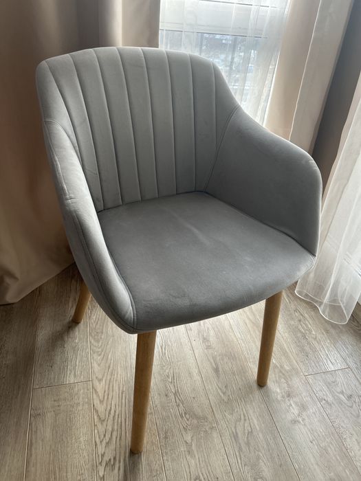 4 бр. трапезни столове