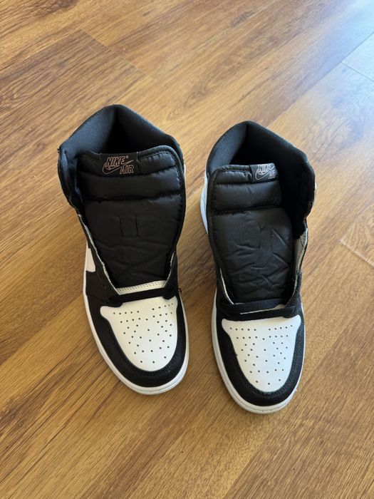 Air Jordan 1 High OG Bleached Coral обувки кецове маратонки