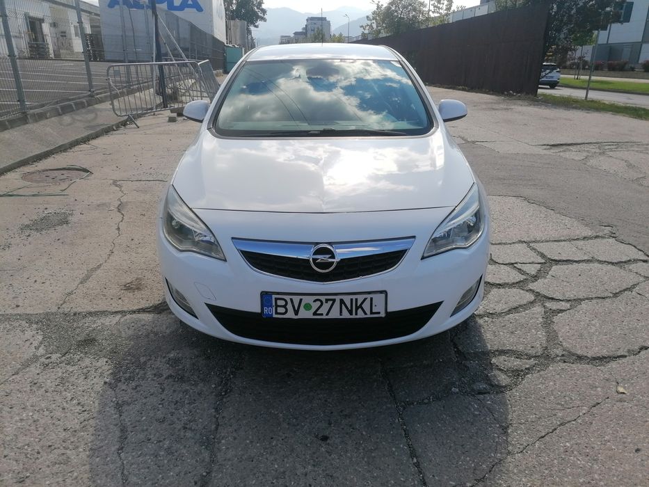 Opel astra j 1.6 benzina