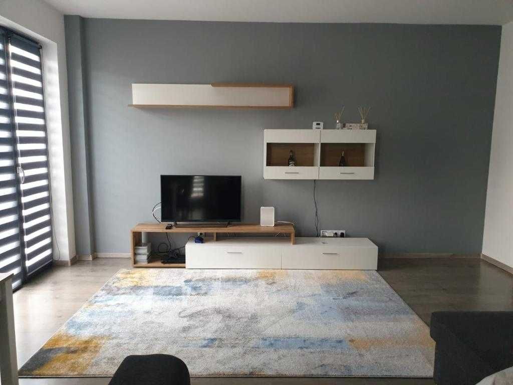 Inchiriez apartamente 2 camere in regim hotelier minim 2 nopti