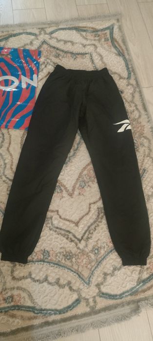 Брюки спортивные мужские Reebok