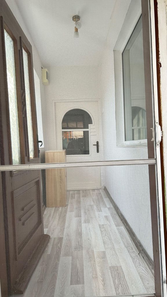 Дава се под наем Къща в Варна, Трошево - 60 кв.м за 410 € - Снимка #11
