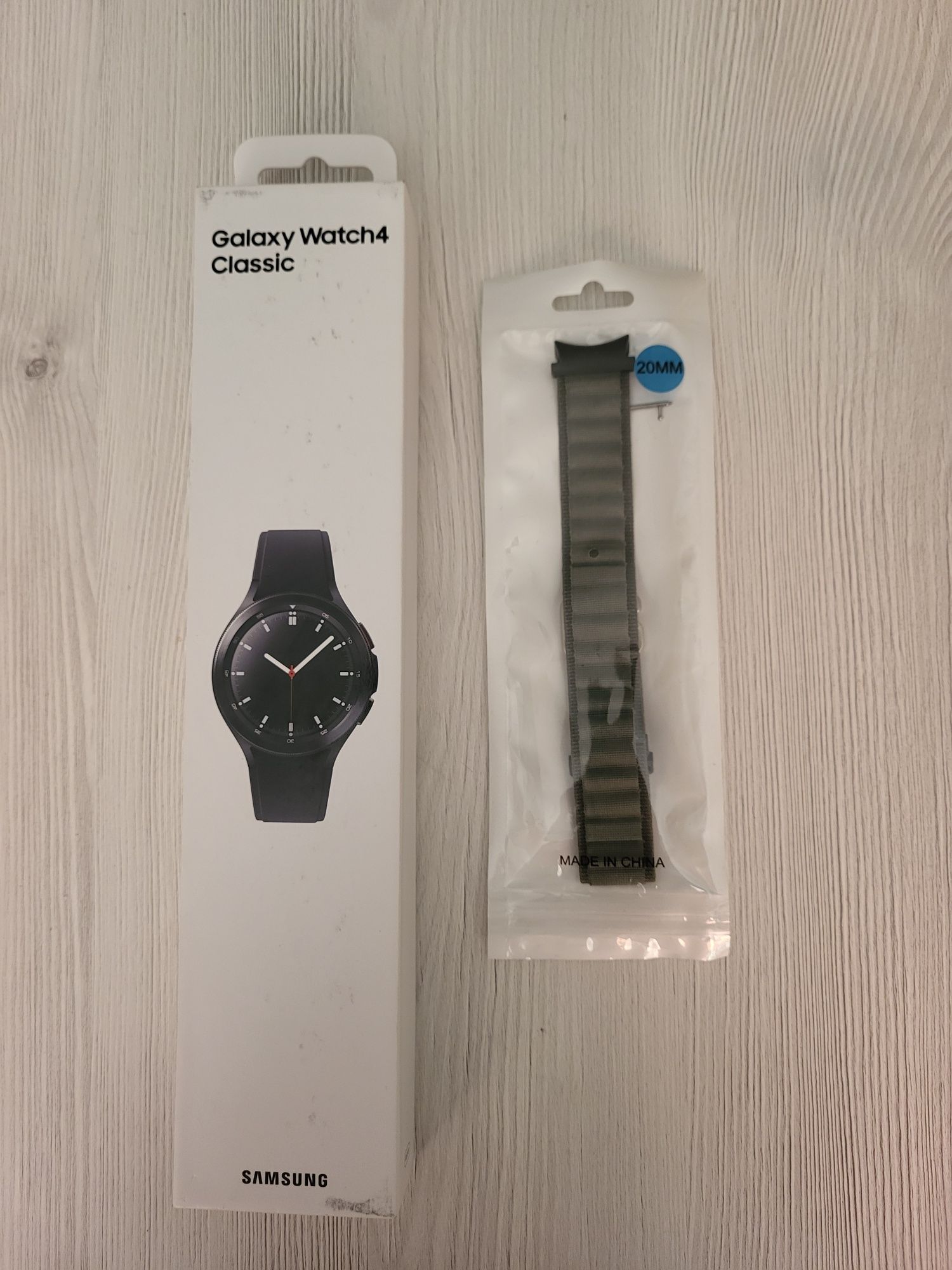 Samsung Galaxy Watch4 Classic